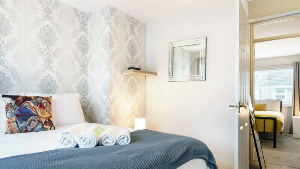 Photo of Bedroom in Holywood