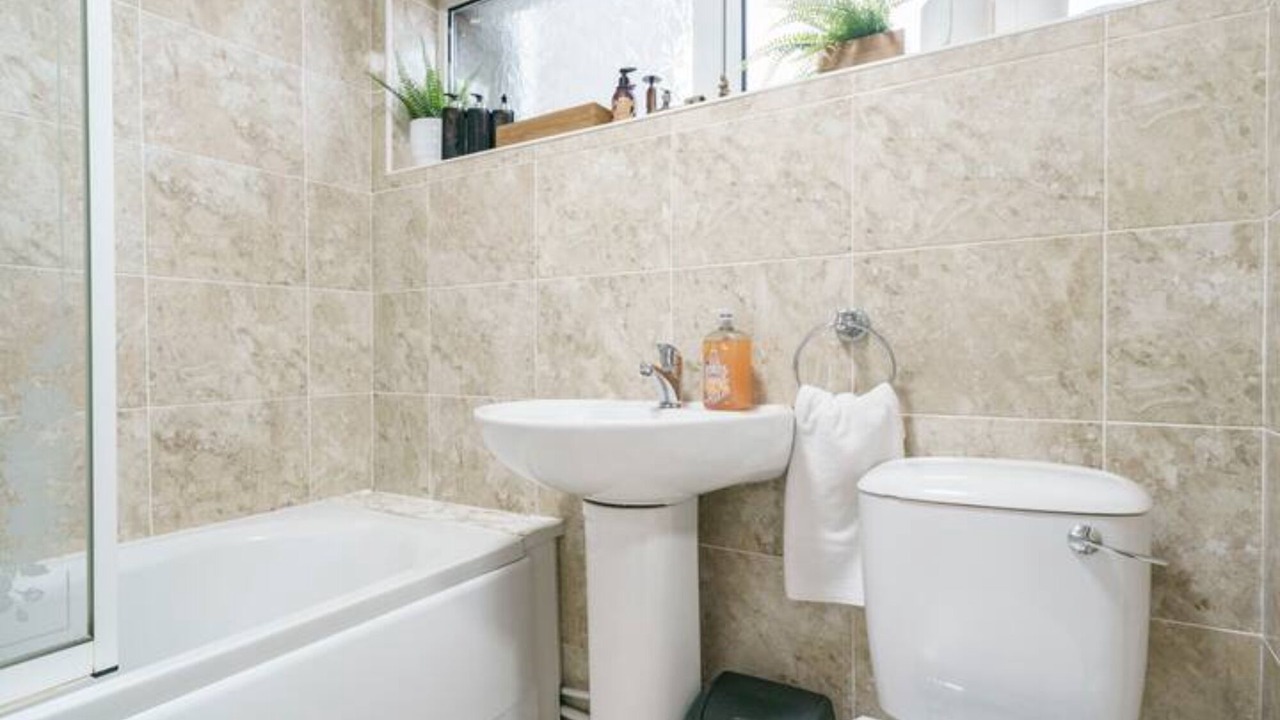 Photo of Bathroom in Holywood