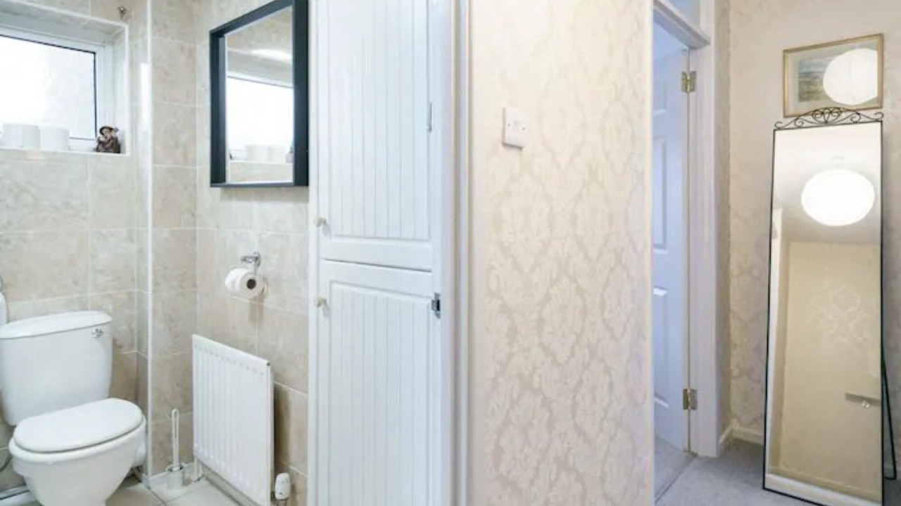 Photo of Bathroom in Holywood
