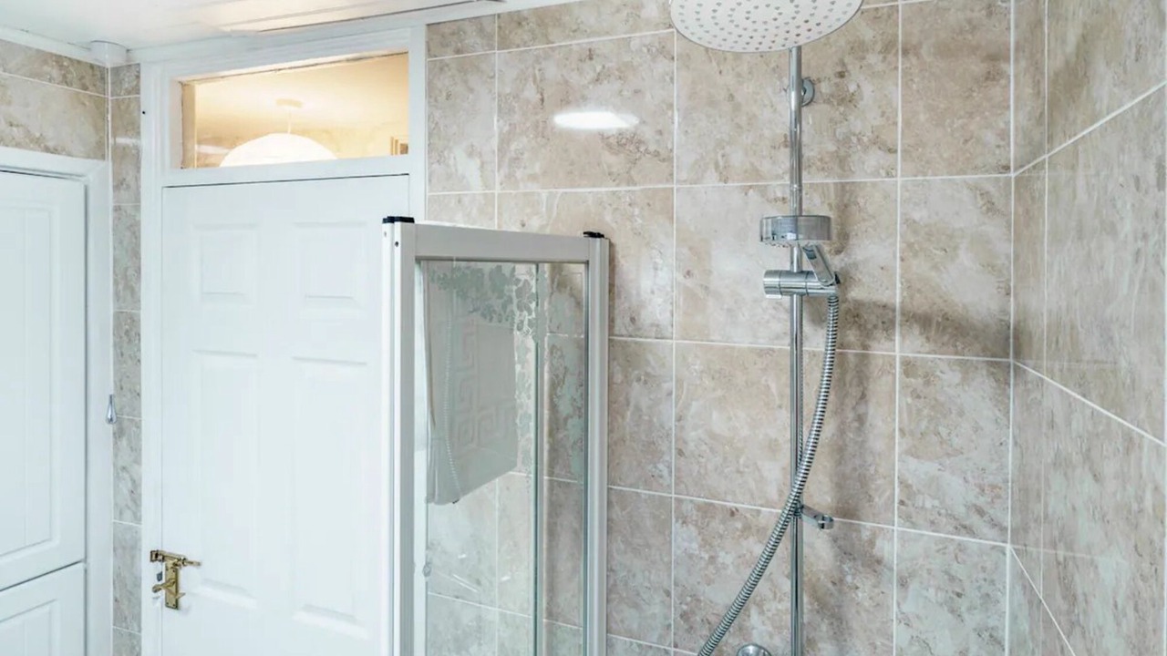 Photo of Bathroom in Holywood