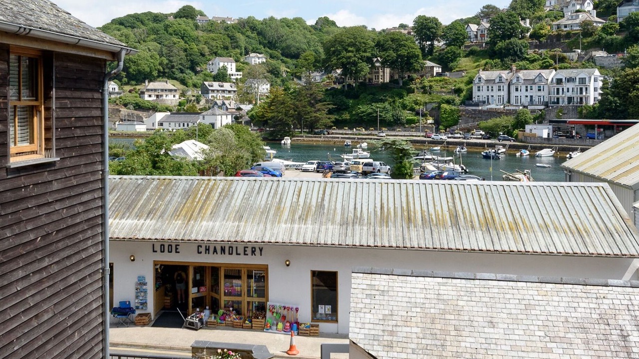 Photo of Others in West Looe