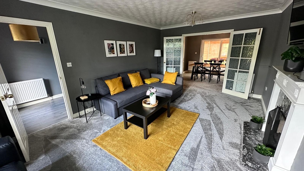 Photo of Livingroom in Bray on Thames