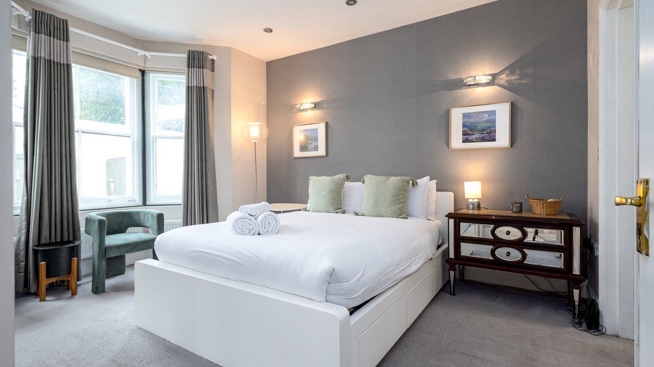 Photo of Bedroom in Town