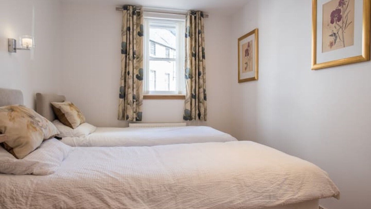 Photo of Bedroom in Inverkeithing