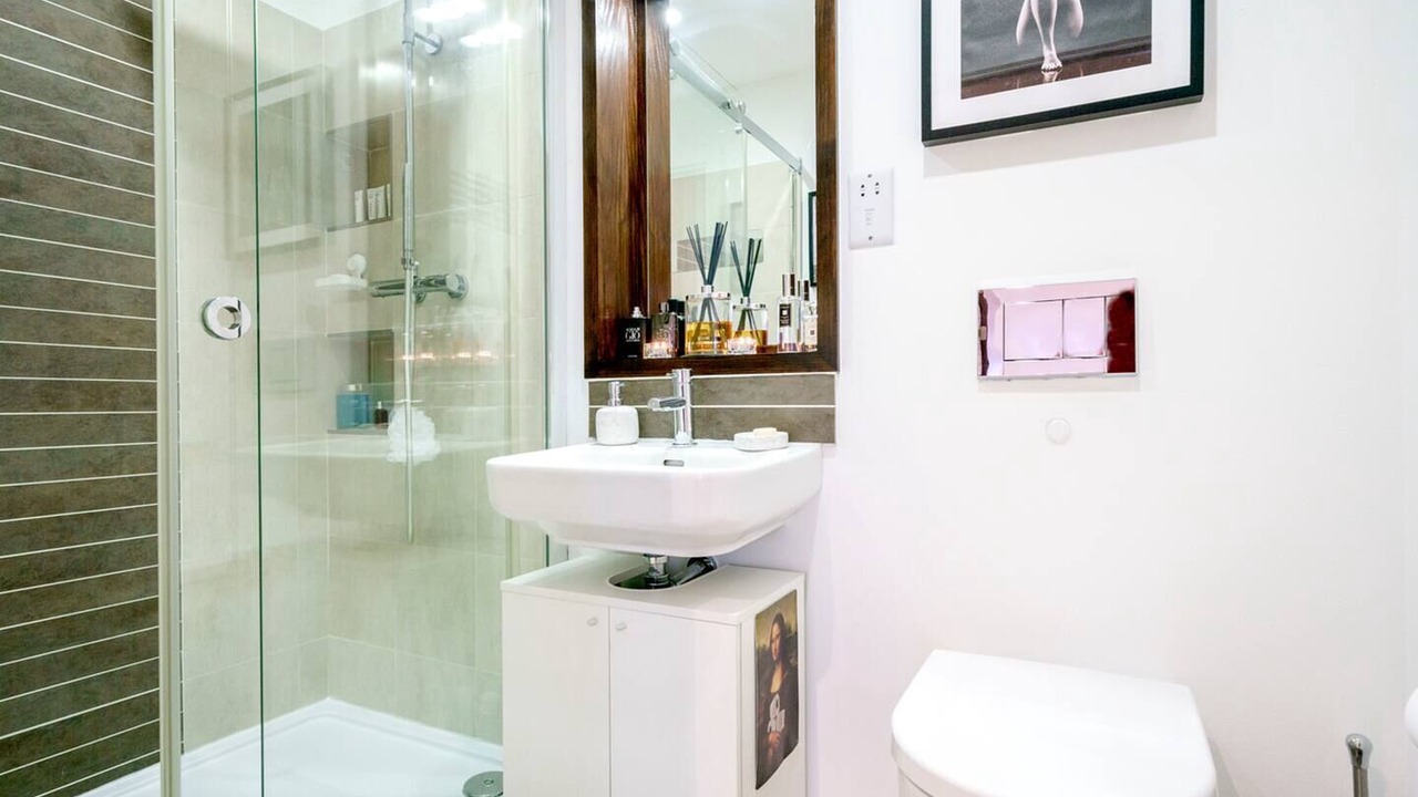 Photo of Bathroom in Cathedral Quarter