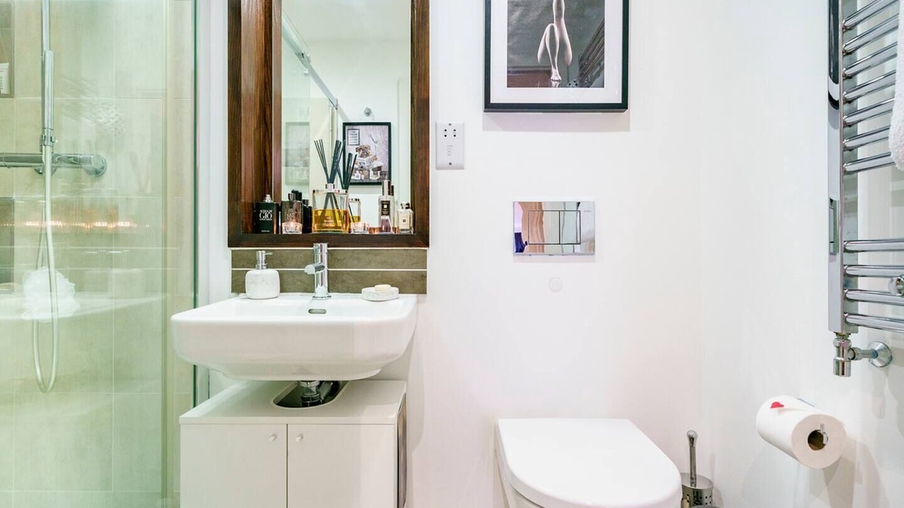 Photo of Bathroom in Cathedral Quarter