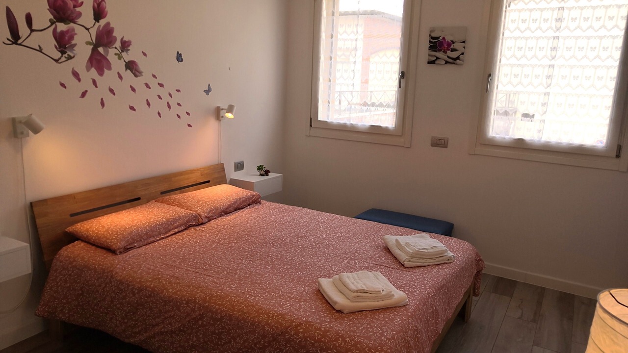 Photo of Bedroom in Pallanza