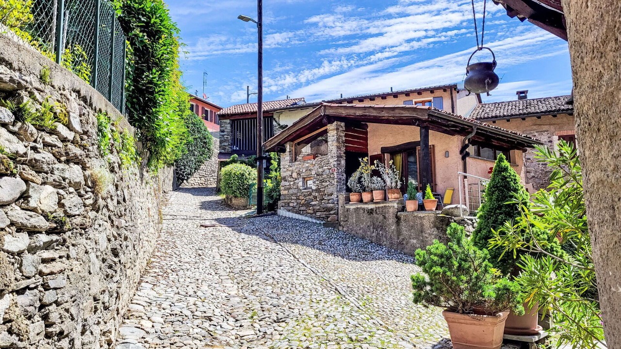 Photo of Others in Miglieglia