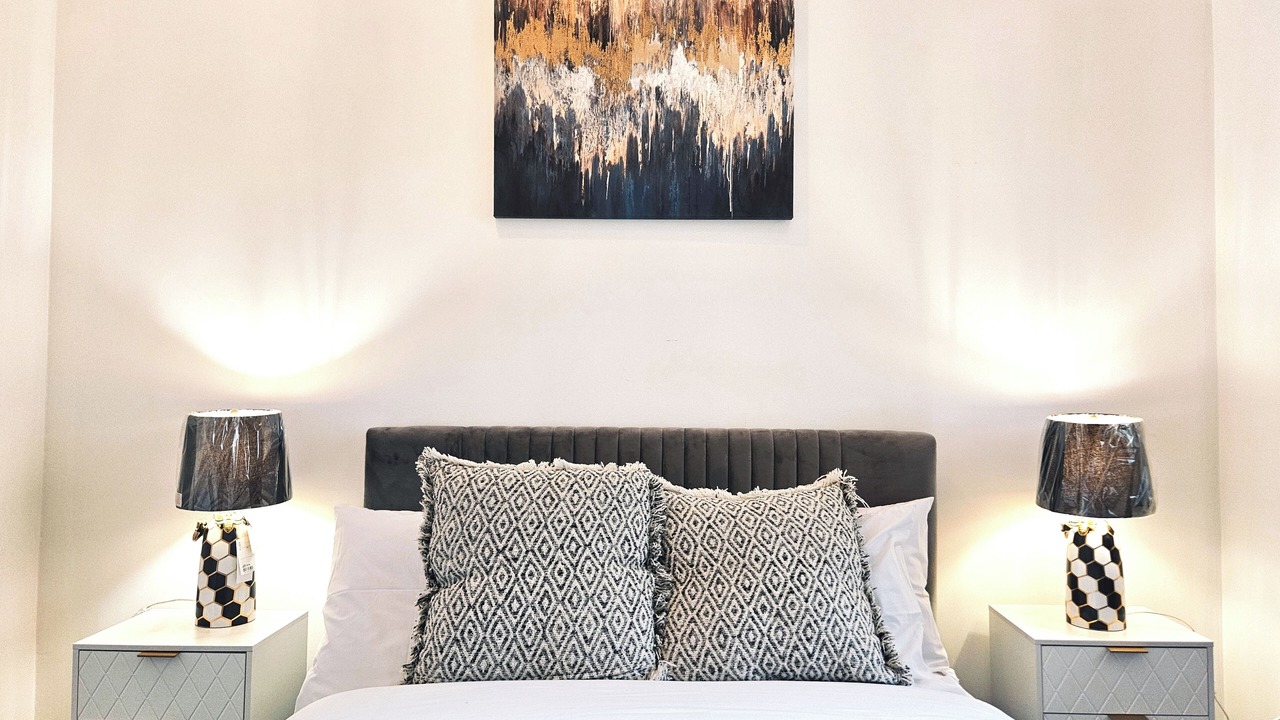Photo of Bedroom in Newington