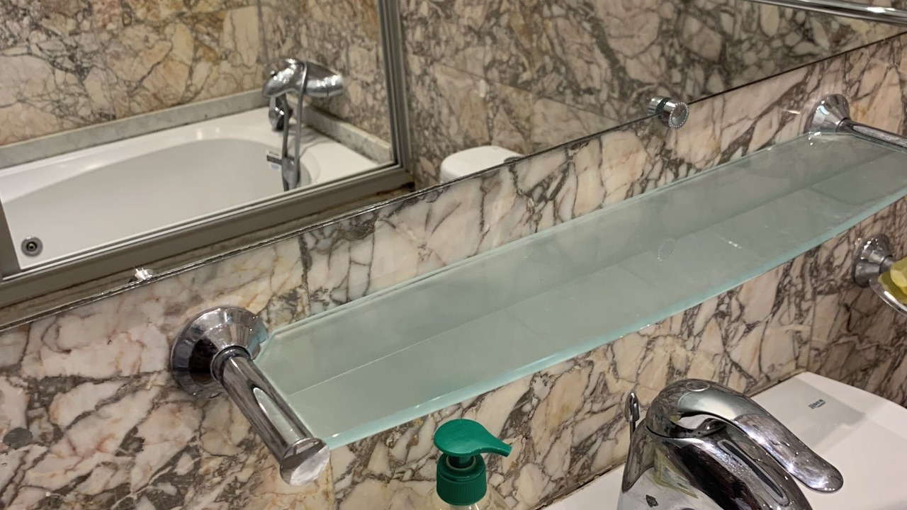 Photo of Bathroom in Bin Lkchali