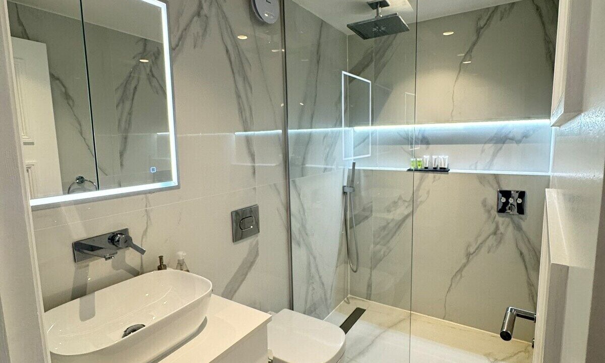 Photo of Bathroom in Kilburn