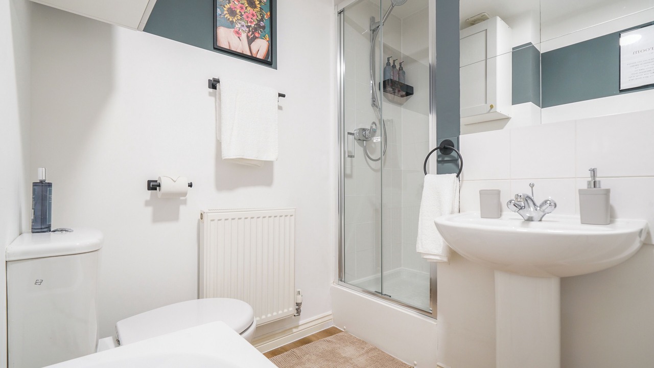 Photo of Bathroom in Hartwell