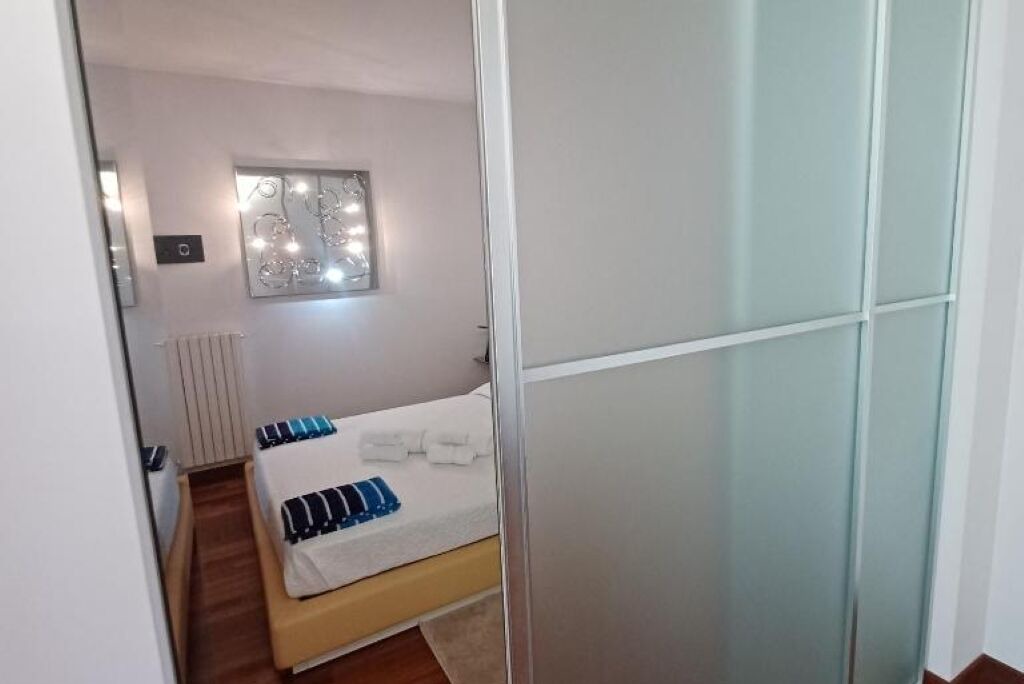 Photo of Bedroom in Sarnico