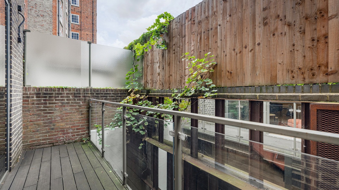 Photo of Outdoor in Haverstock