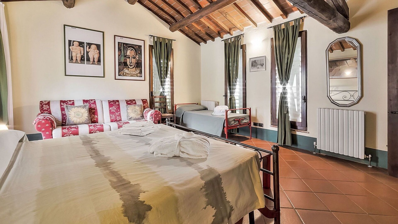 Photo of Bedroom in Loro Ciuffenna