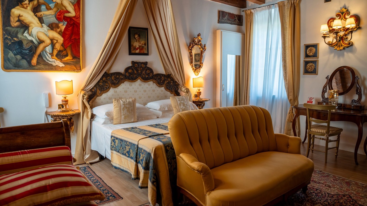 Photo of Bedroom in Sommacampagna