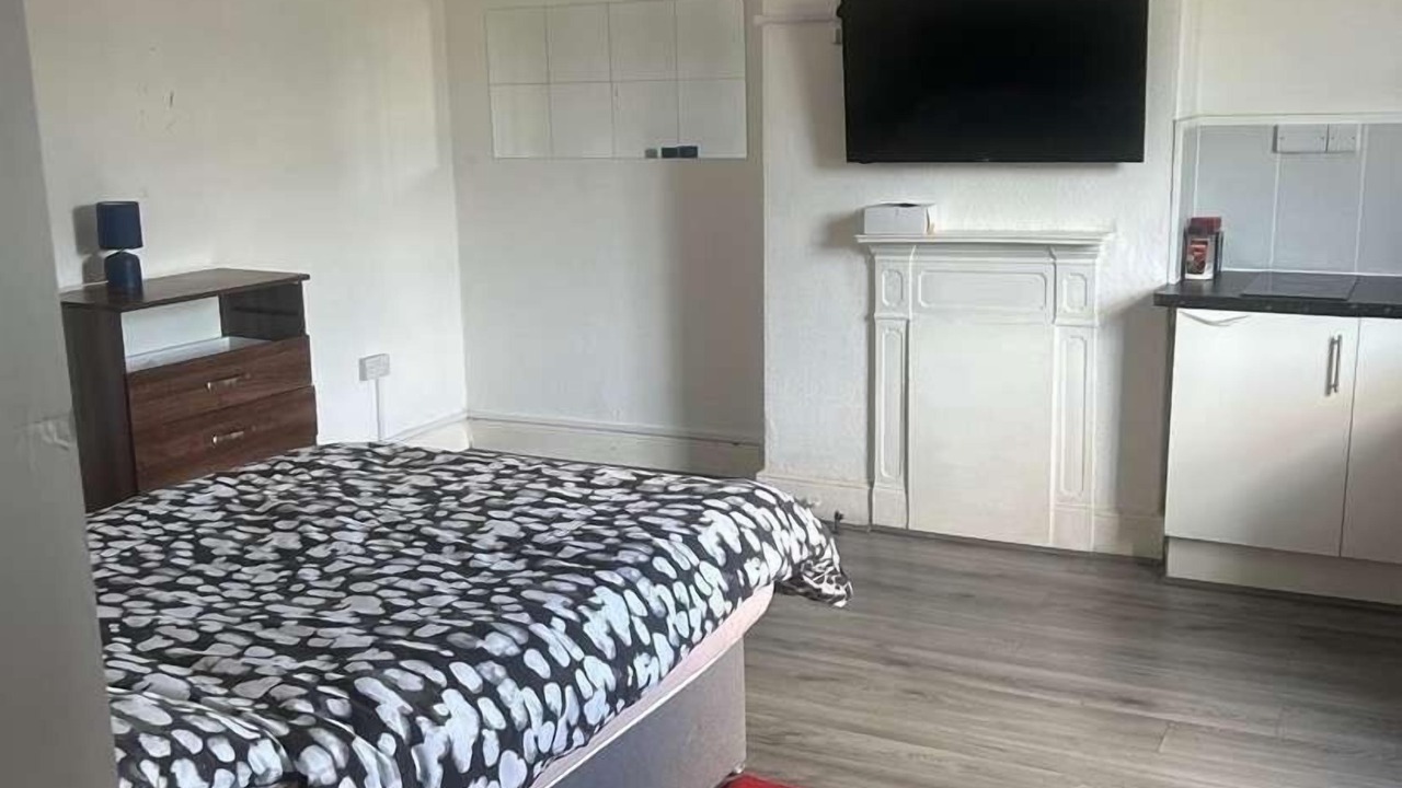 Photo of Bedroom in Smethwick