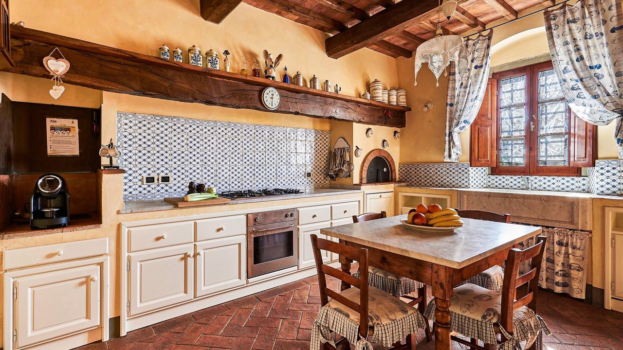 Photo of Kitchen in Capraia e Limite