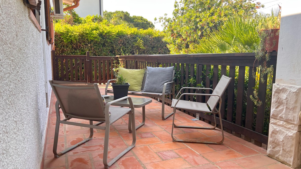 Photo of Patio Balcony in Isola