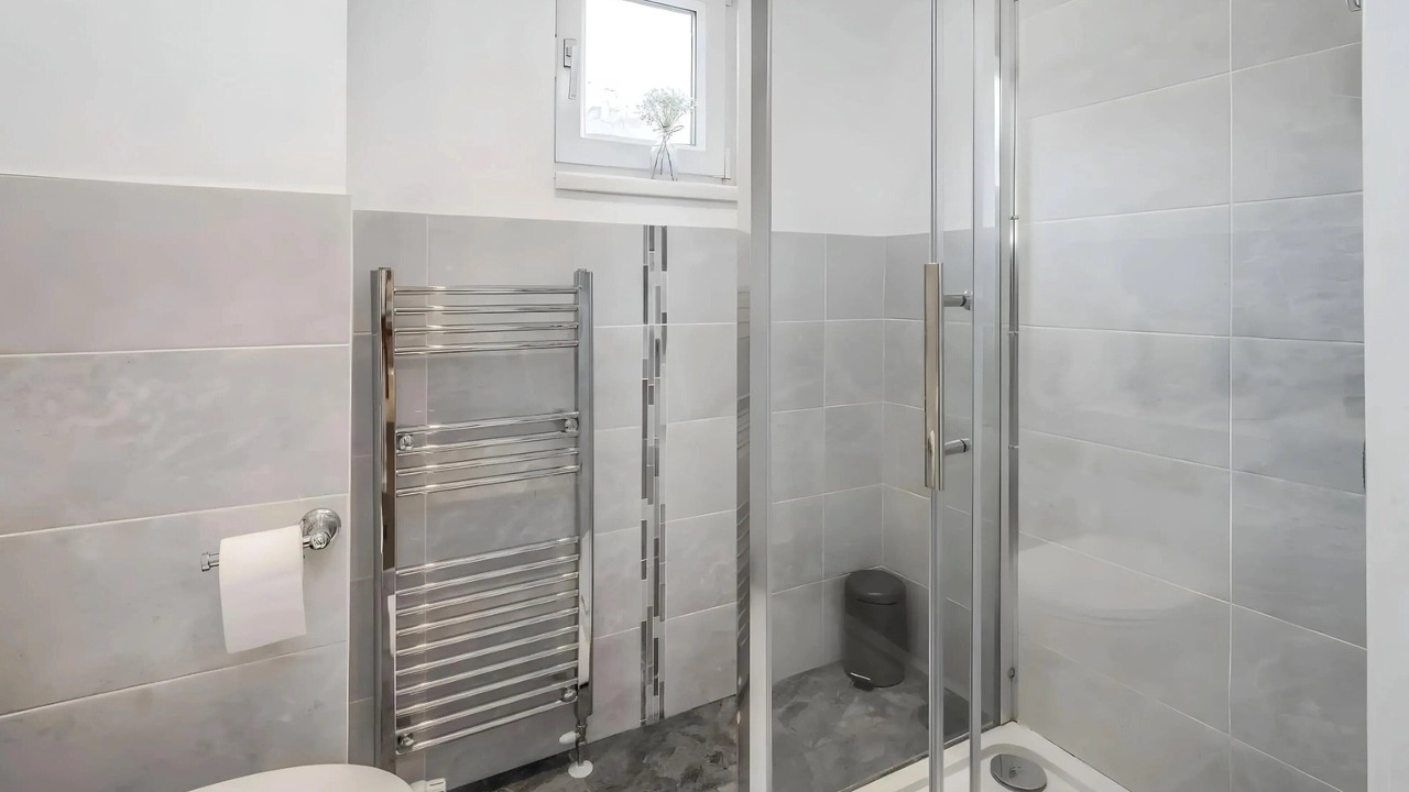 Photo of Bathroom in Pleasance