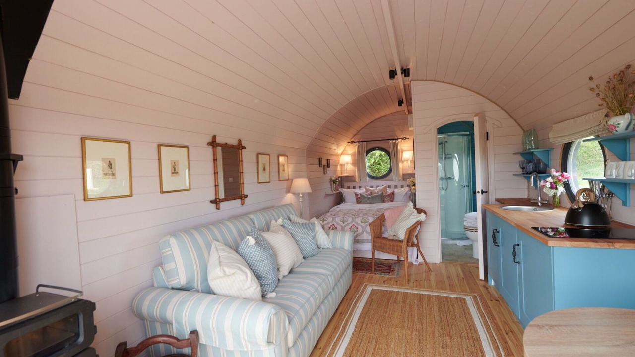 Photo of Bedroom in Cropredy