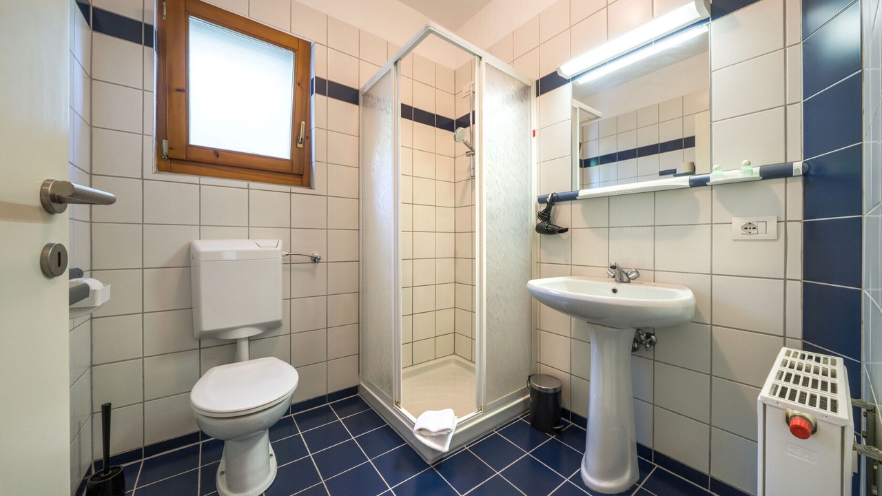 Photo of Bathroom in Crone