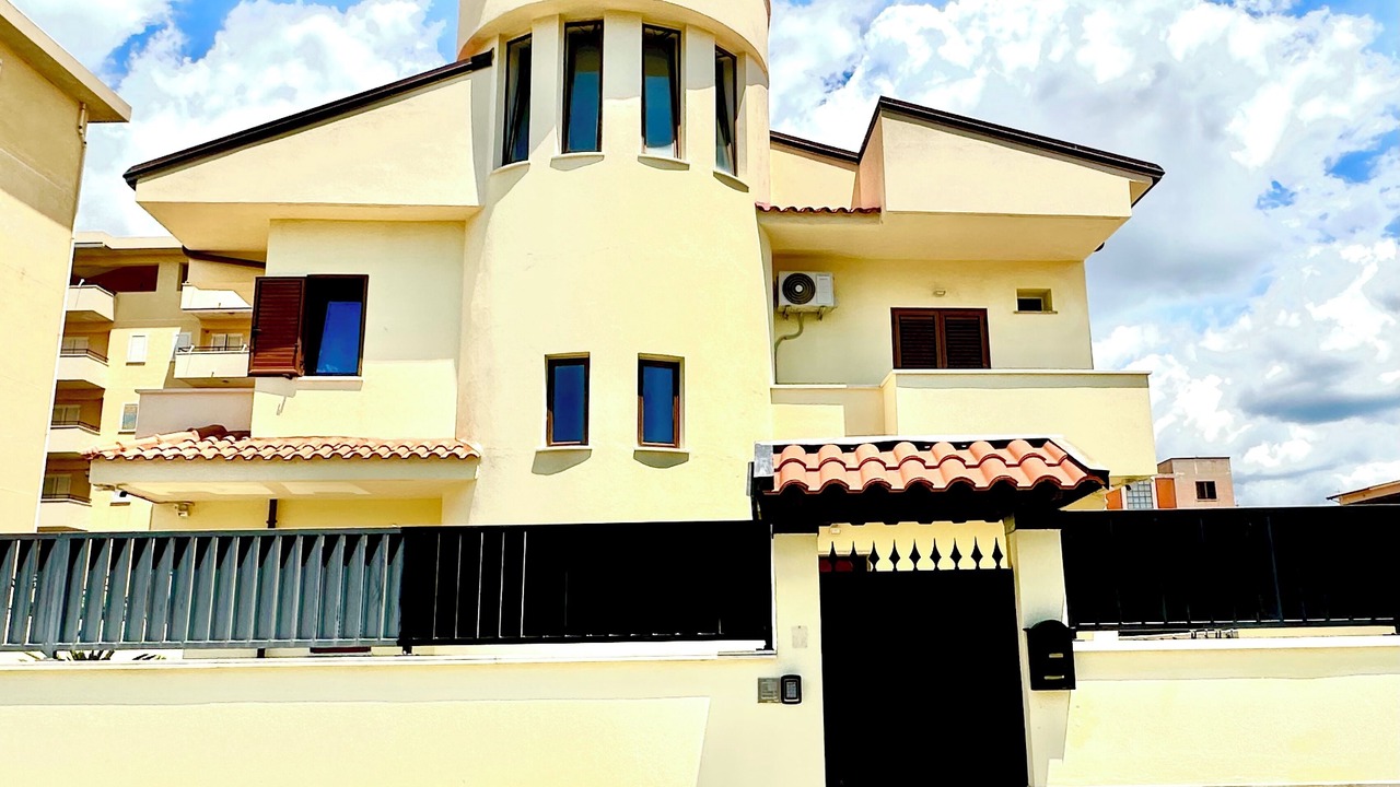 Photo of Outdoor in Gallico Marina