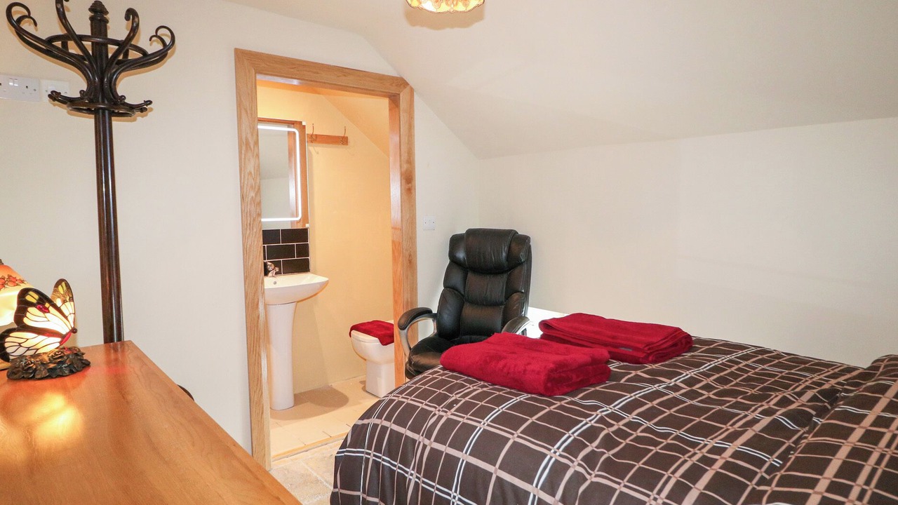 Photo of Bedroom in Lisnagunogue