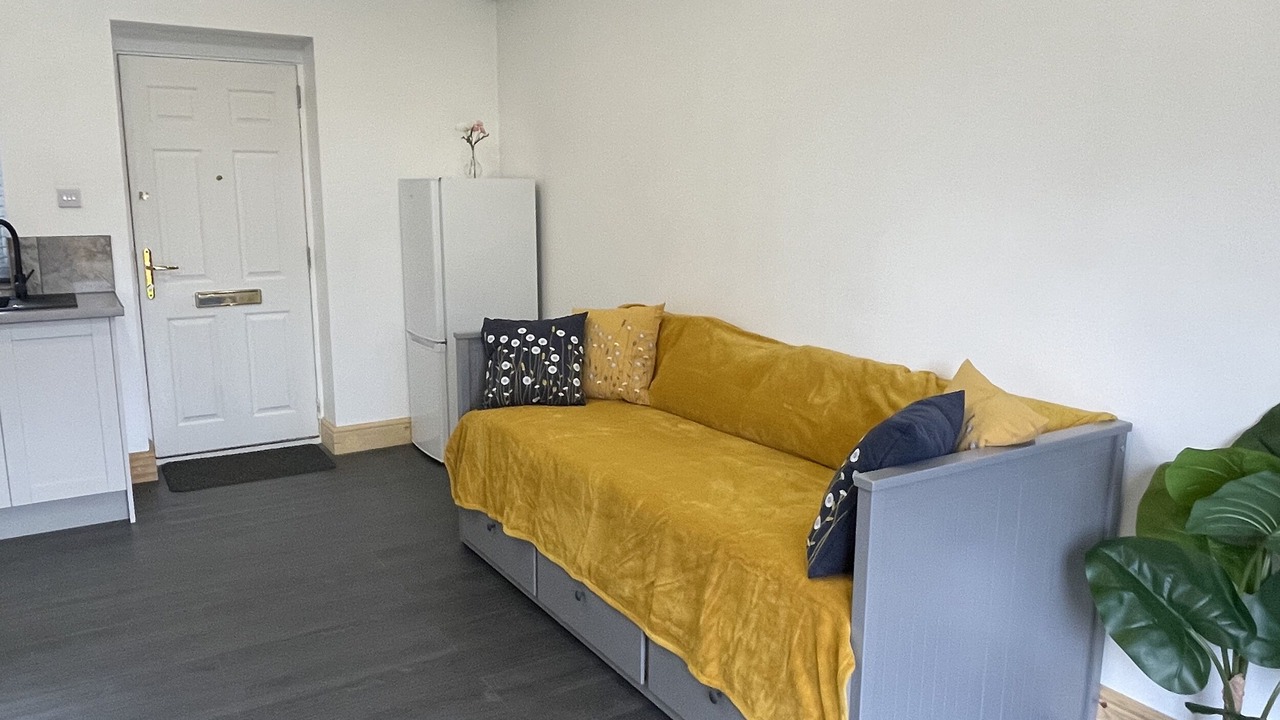 Photo of Livingroom in Earls Barton