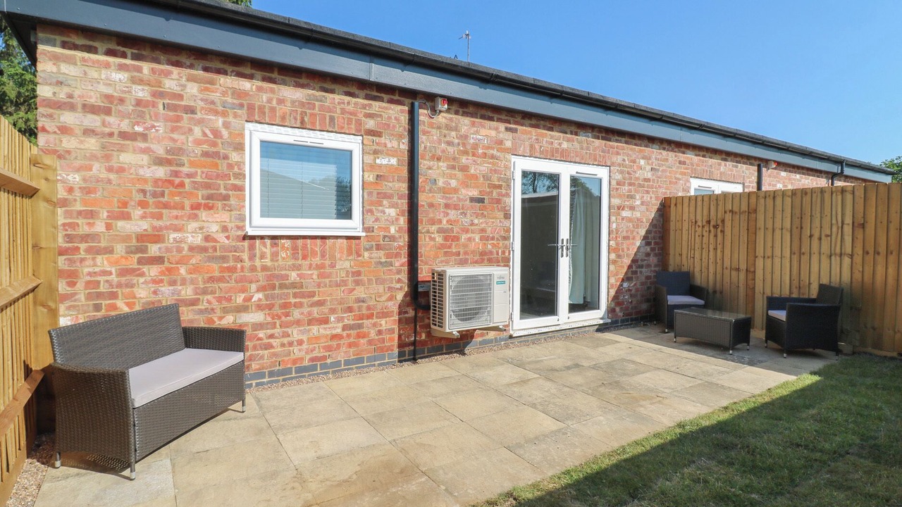 Photo of Patio Balcony in Earls Barton