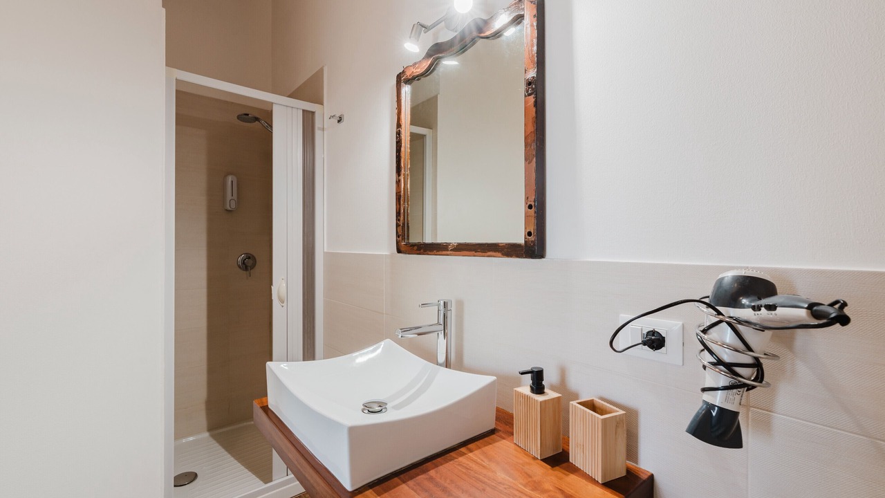 Photo of Bathroom in Rilievo
