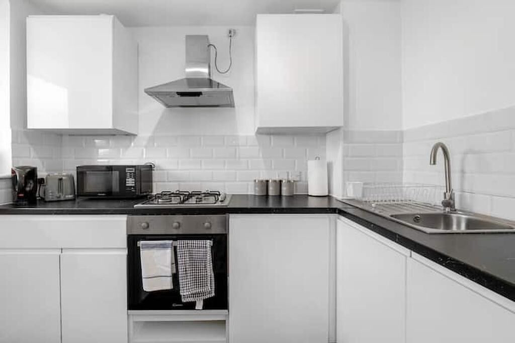 Photo of Kitchen in Island Gardens
