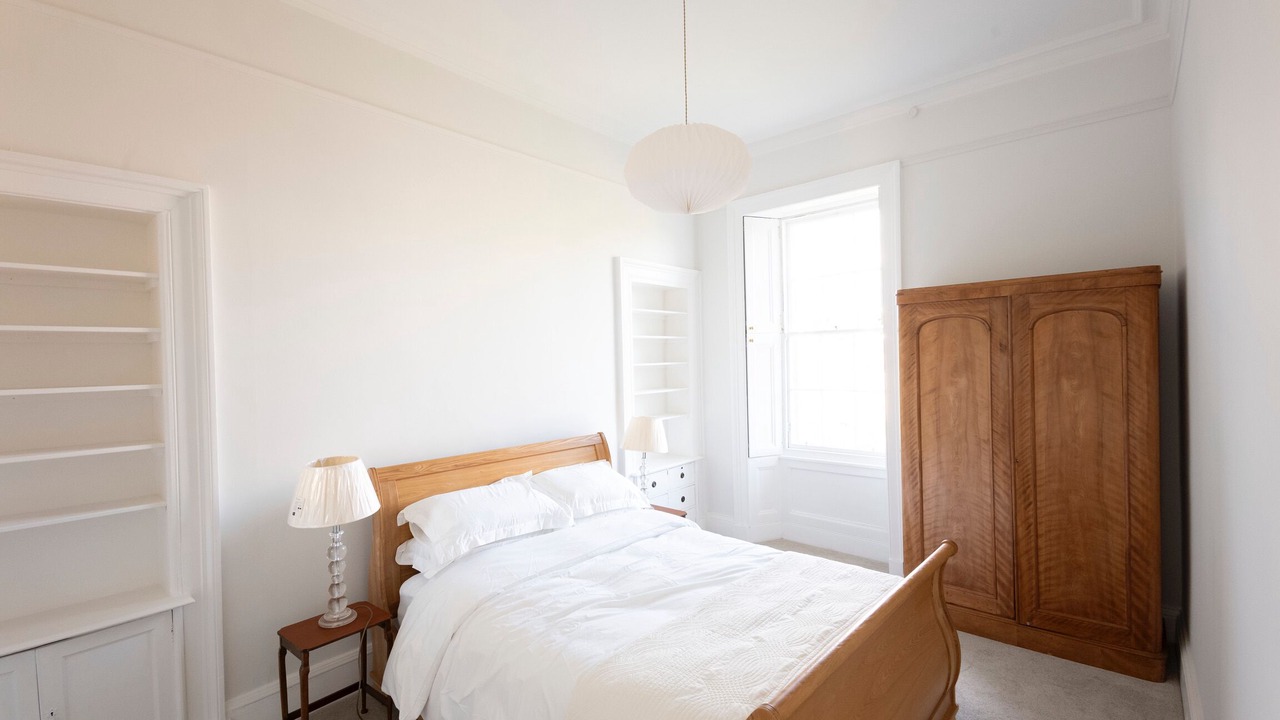 Photo of Bedroom in Newington