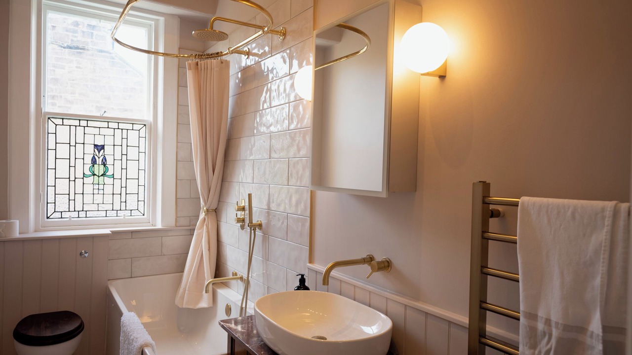 Photo of Bathroom in Newington