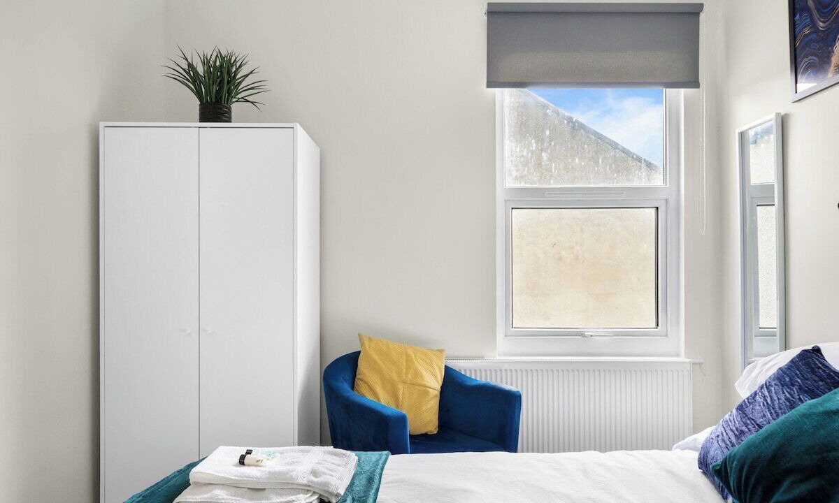 Photo of Bedroom in Cann Hall