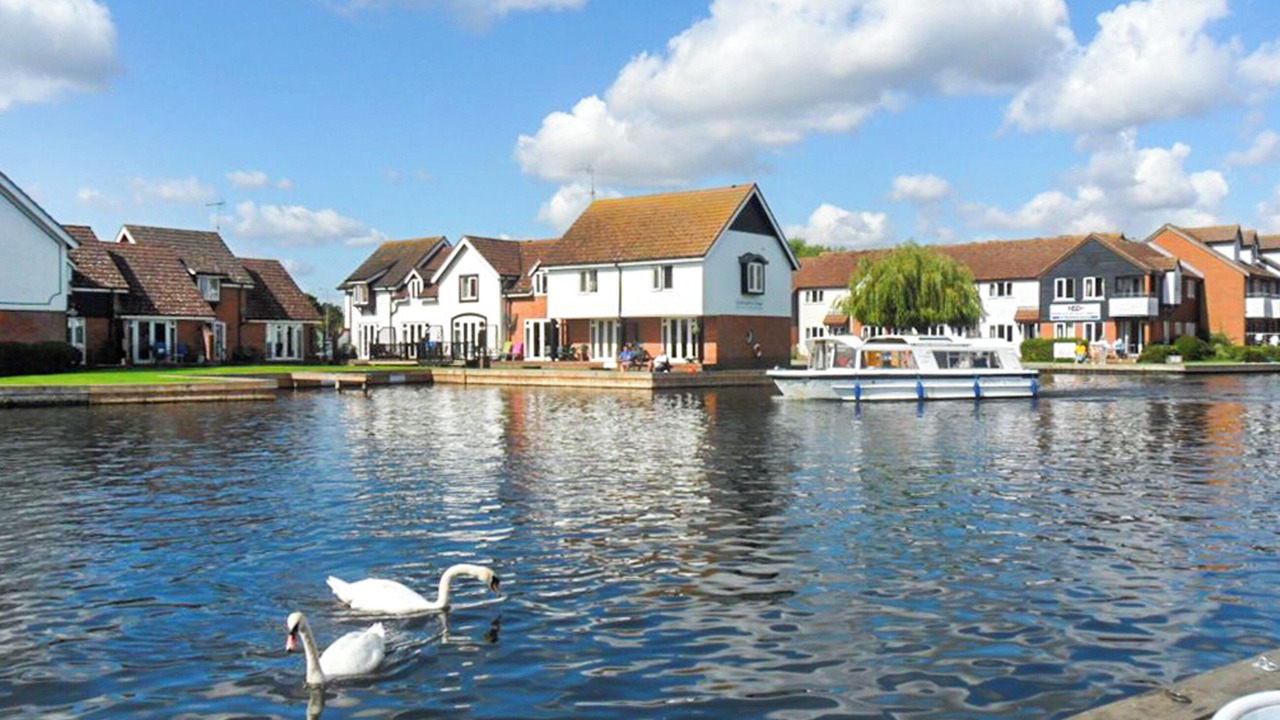 Photo of Others in Hoveton
