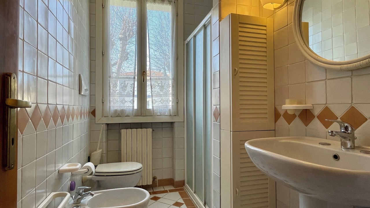 Photo of Bathroom in Marina Centro