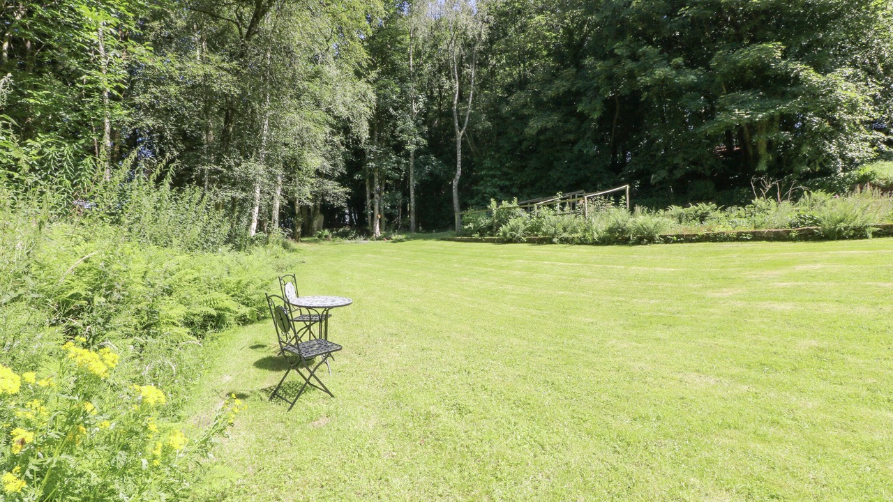 Photo of Outdoor in Thornhill
