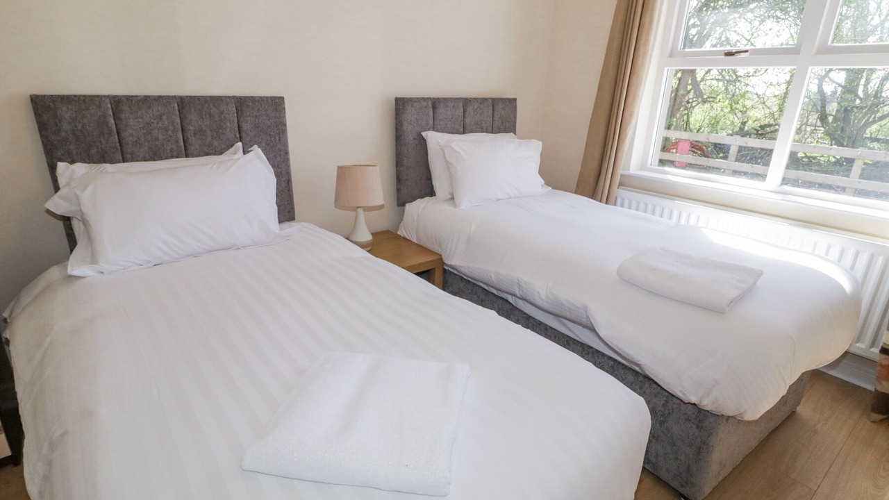 Photo of Bedroom in Armoy