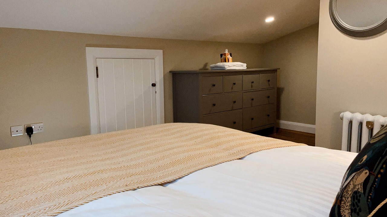 Photo of Bedroom in Armoy
