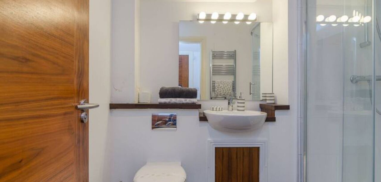 Photo of Bathroom in Cathedral Quarter