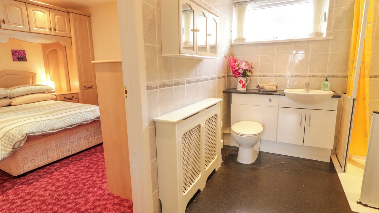 Photo of Bathroom in Castlerock