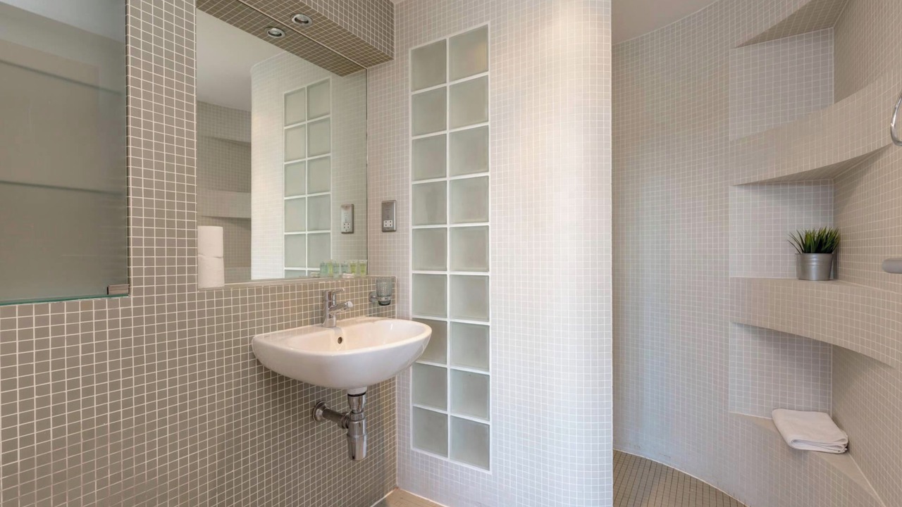 Photo of Bathroom in Leith