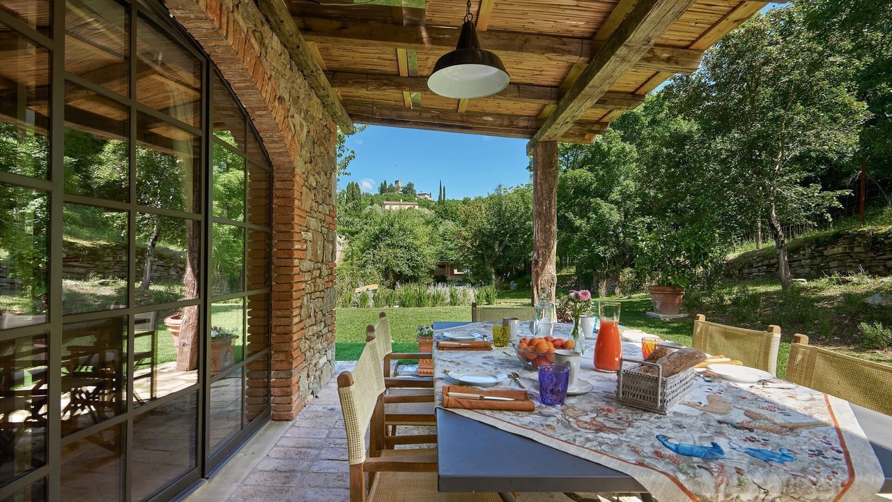 Photo of Outdoor in Neri