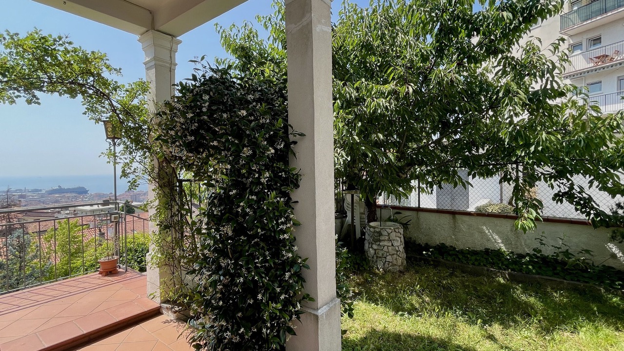 Photo of Outdoor in San Giovanni-Chiadino-Rozzol