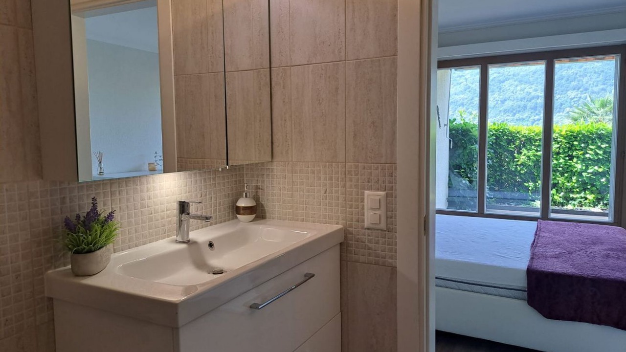Photo of Bedroom in Morcote