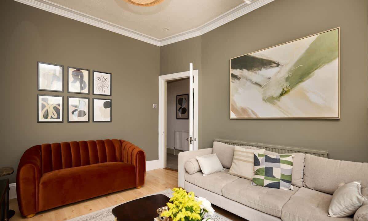 Photo of Livingroom in Harlesden