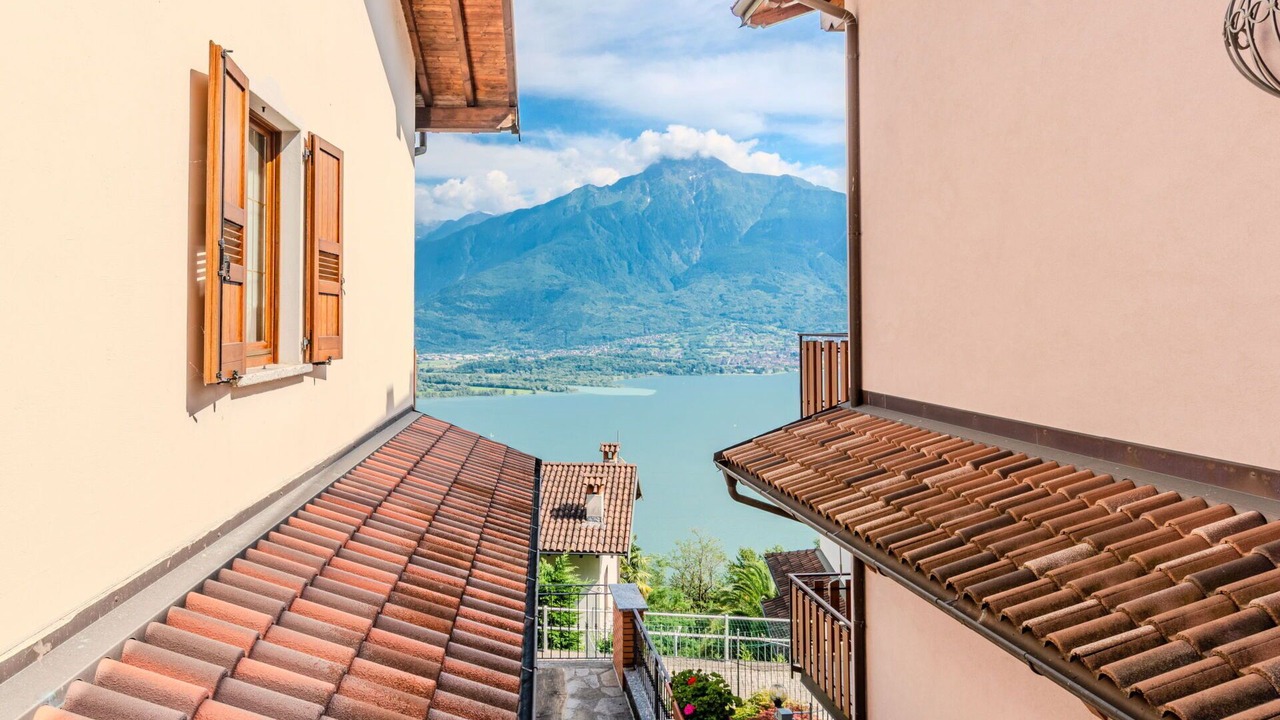 Photo of Patio Balcony in Trezzone
