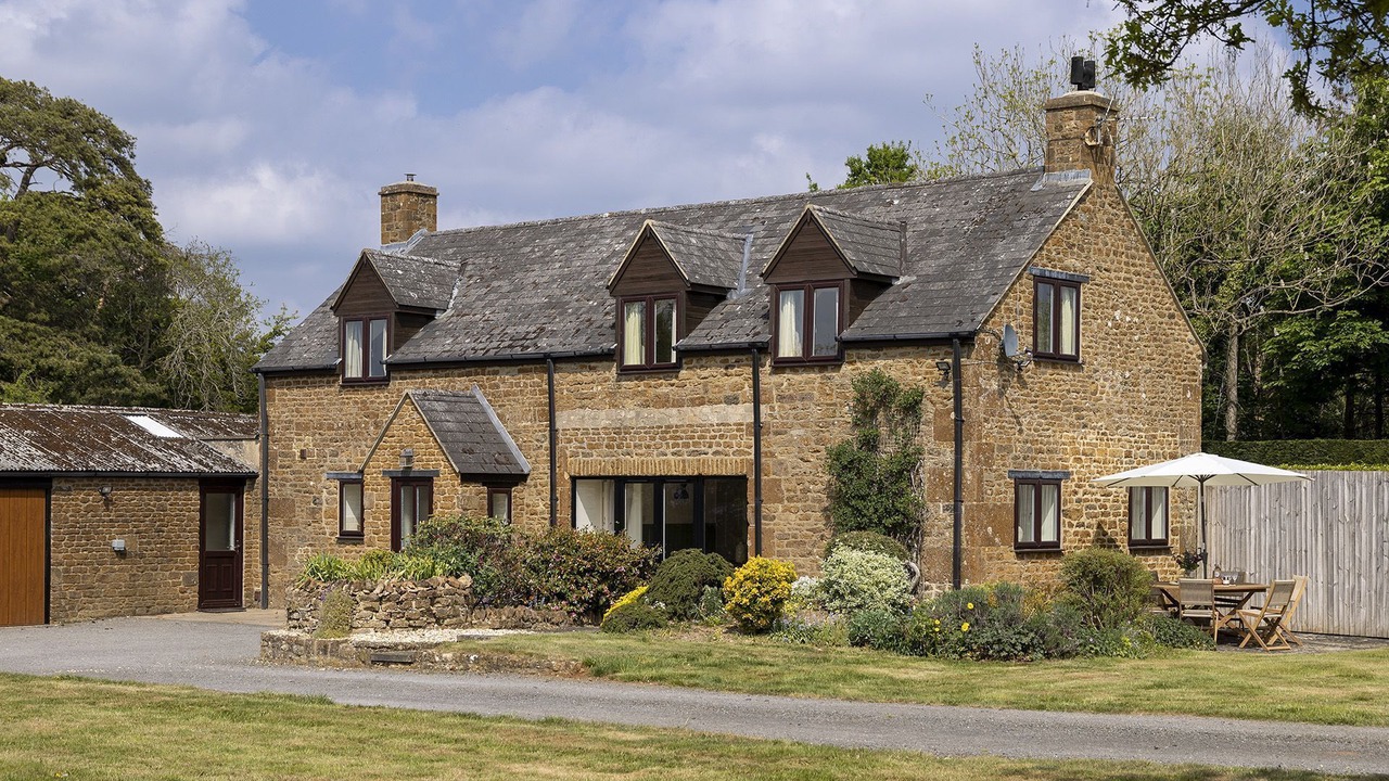 Photo of Others in Hook Norton