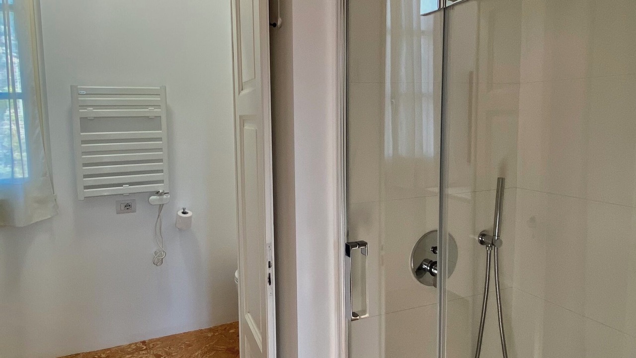 Photo of Bathroom in Laglio